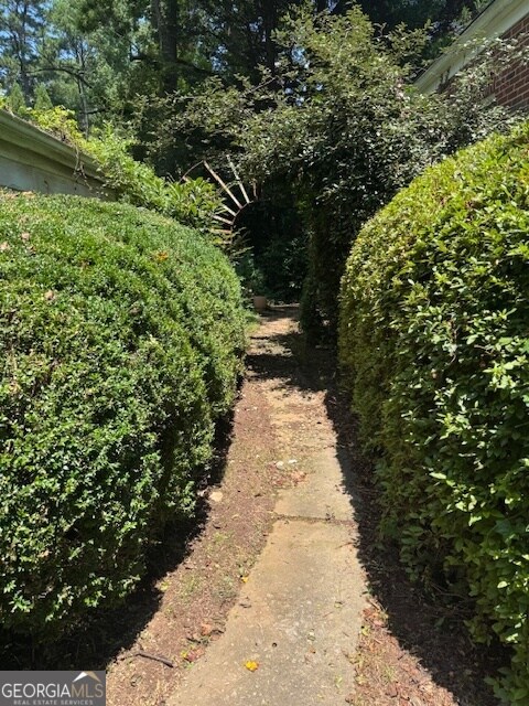 345 Shadowmoor Dr, Decatur, GA 30030 - photo 6