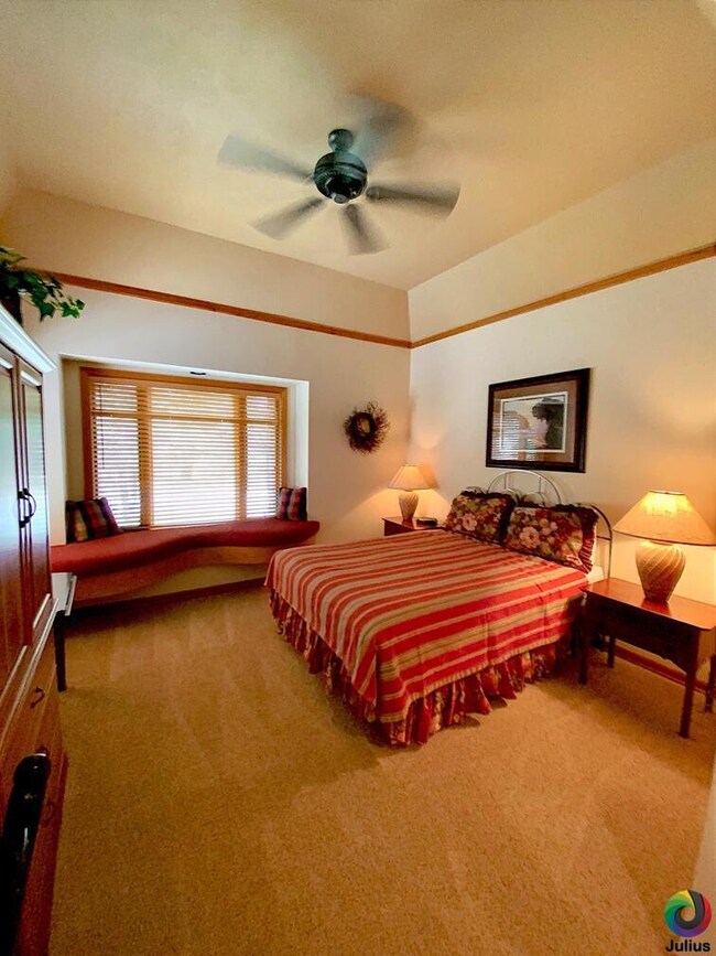 57006 Peppermill Ct unit 11-A, Sunriver, OR 97707 - photo 5