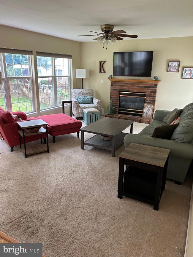 9 Brantford Dr, Stafford, VA 22554 - photo 5