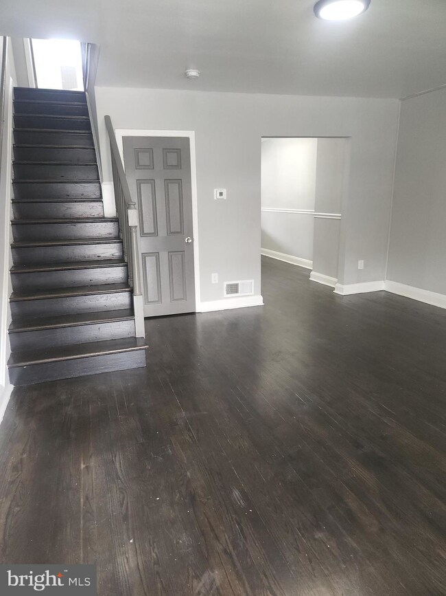 2226 Coralthorn Rd, Middle River, MD 21220 - photo 3