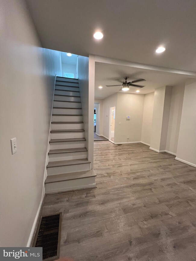 21 S 54th St, Philadelphia, PA 19139 - photo 2