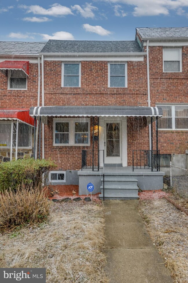 3907 Rokeby Rd, Baltimore, MD 21229 - photo 7