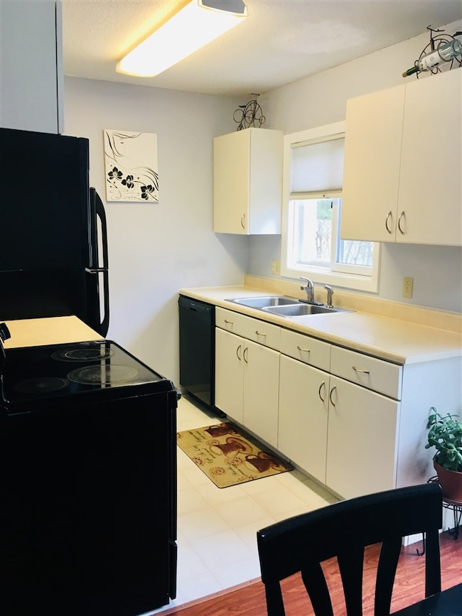 T5 Grandview Dr unit T, South Burlington, VT 05403 - photo 6