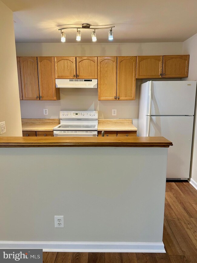 103 Wind Ridge Dr, Stafford, VA 22554 - photo 5