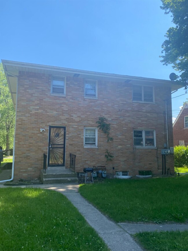 432 E 43rd Ave, Gary, IN 46409 - photo 3