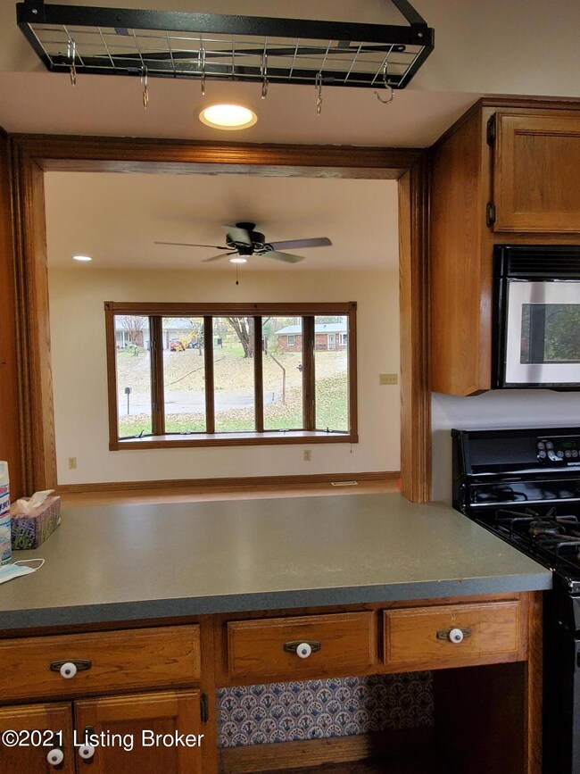 3510 Twin View Ct, Floyds Knobs, IN 47119 - photo 5