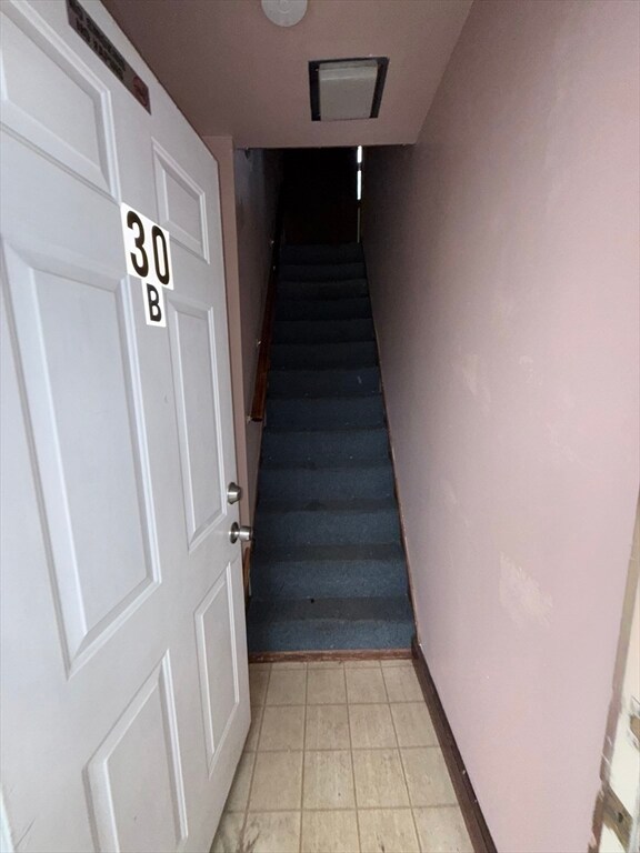 30 Danforth Ave unit 2, Pittsfield, MA 01201 - photo 3