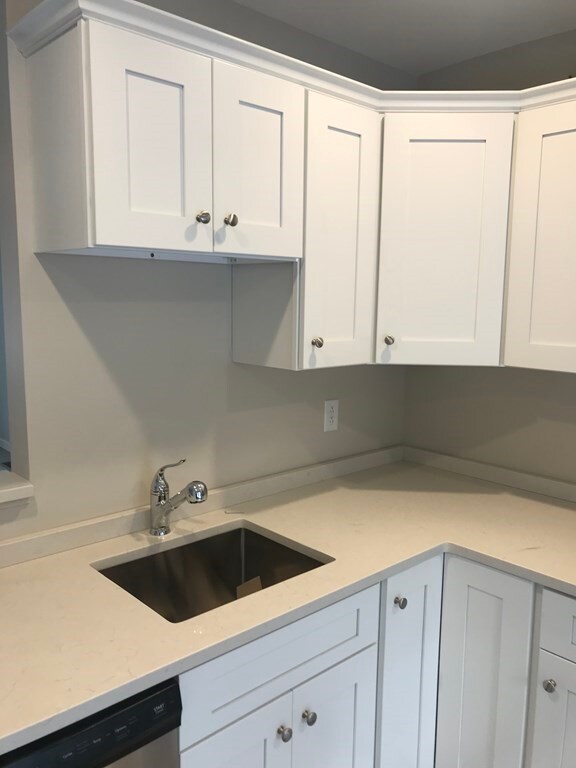 1464 Hanover St unit 1, Hanover, MA 02339 - photo 6