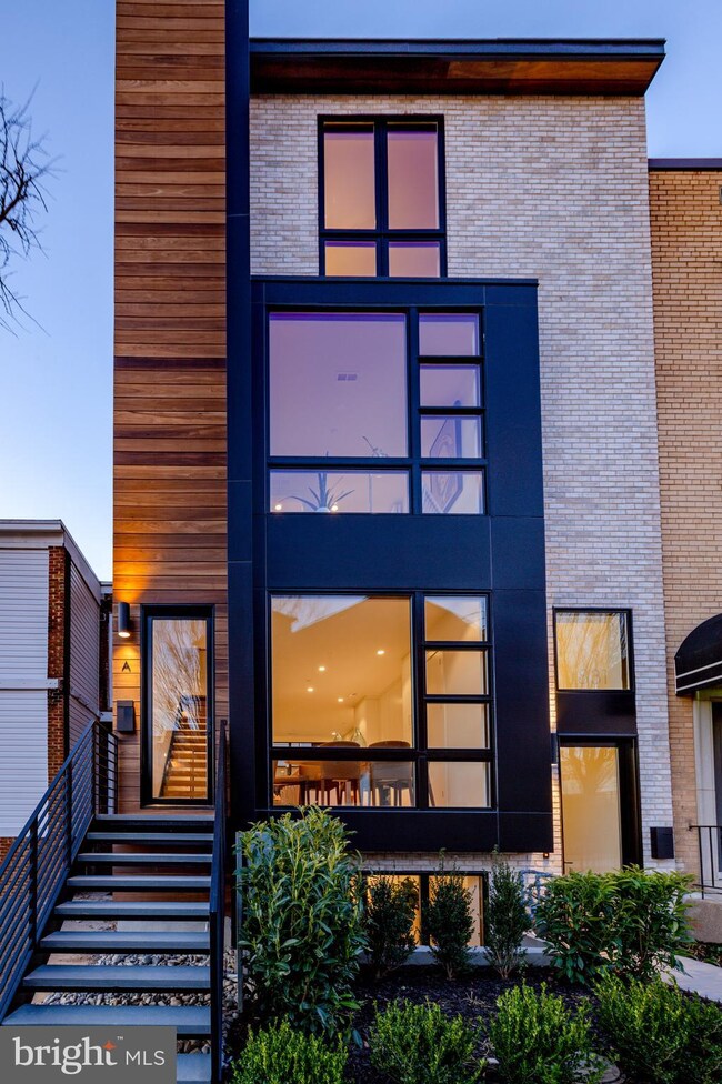 831 Rock Creek Church Rd NW unit B, Washington, DC 20010 - photo 2