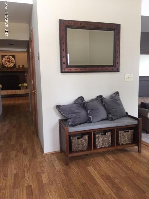 16045 Terracewood Ln, Anchorage, AK 99516 - photo 3