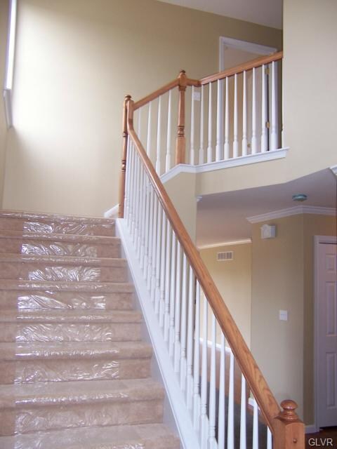 820 Fieldstone Trail unit 67, Easton, PA 18040 - photo 4