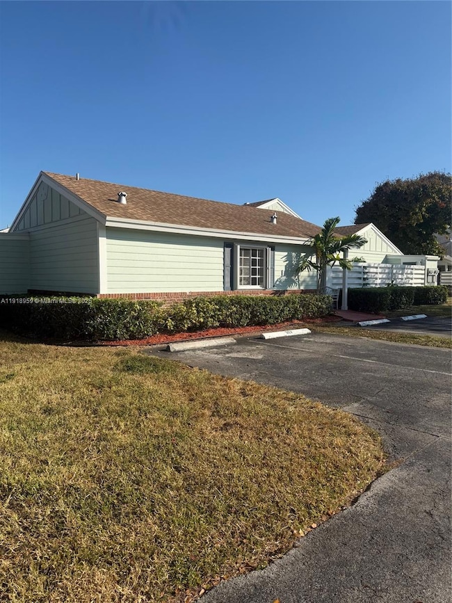 13773 SW 147th Circle Ln unit 121, Miami, FL 33186 - photo 2