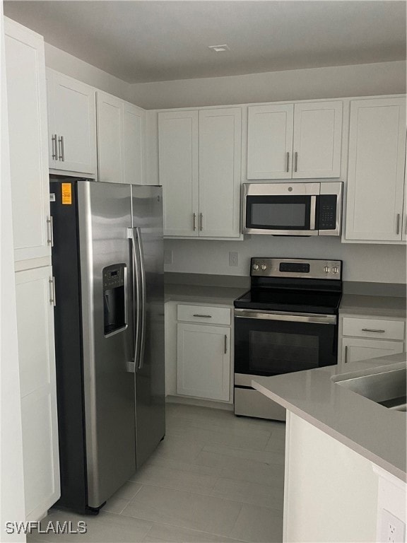 7646 Rockefeller Dr, Naples, FL 34119 - photo 4