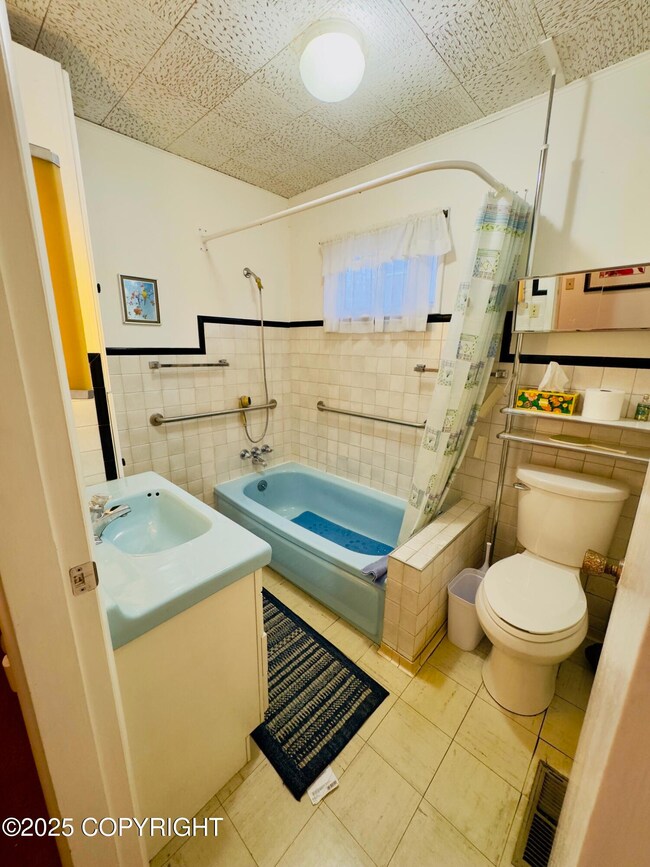 1045 P St, Anchorage, AK 99501 - photo 6
