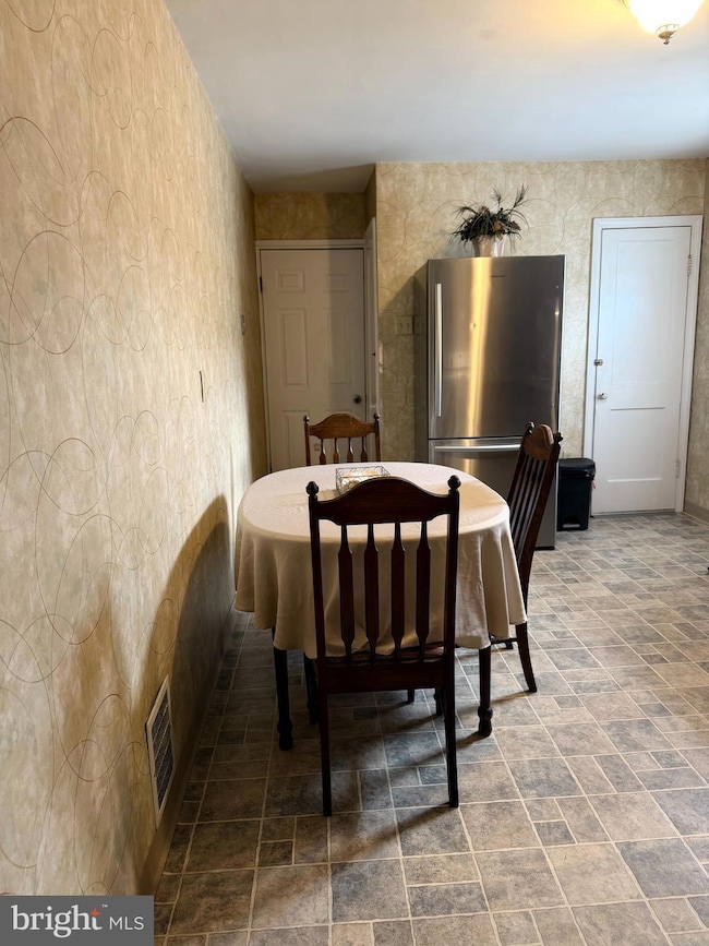 719 W Wyomissing Blvd, Reading, PA 19609 - photo 6