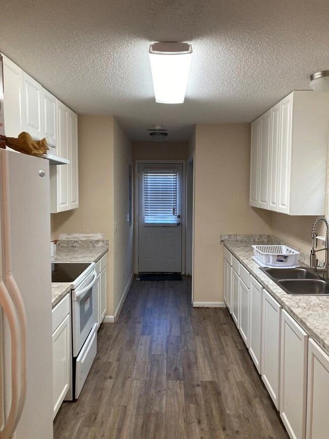 139 Amber St, Fitzgerald, GA 31750 - photo 5