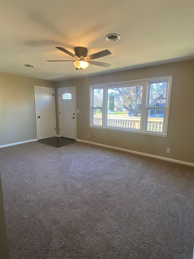 1065 N Jackson St, Andrews, IN 46702 - photo 6