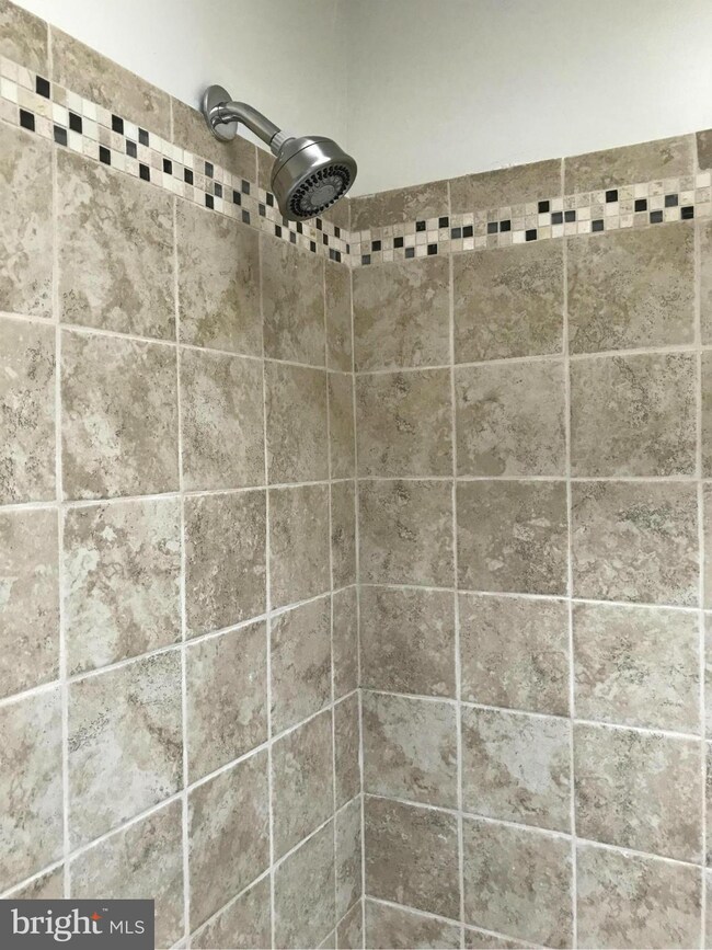 4538 Manorview Rd, Baltimore, MD 21229 - photo 7