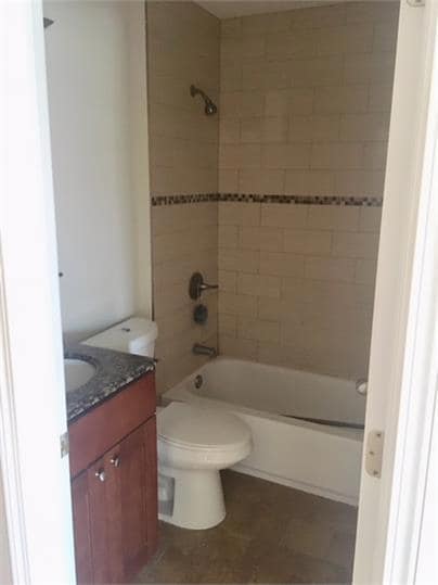 2120 W Washington Blvd unit 303, Chicago, IL 60612 - photo 7