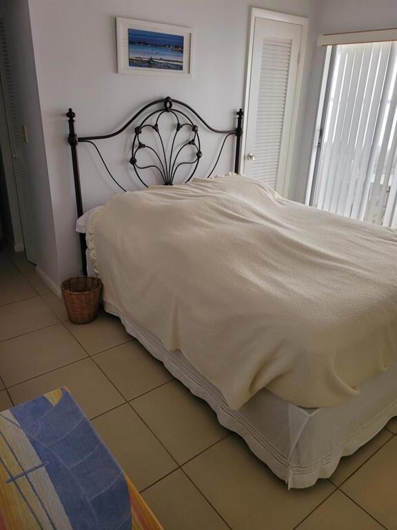 65 Coventry C, West Palm Beach, FL 33417 - photo 5