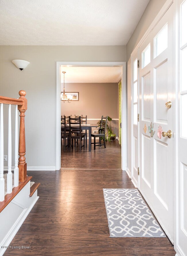 10102 Clearcreek Way (5 of 40)