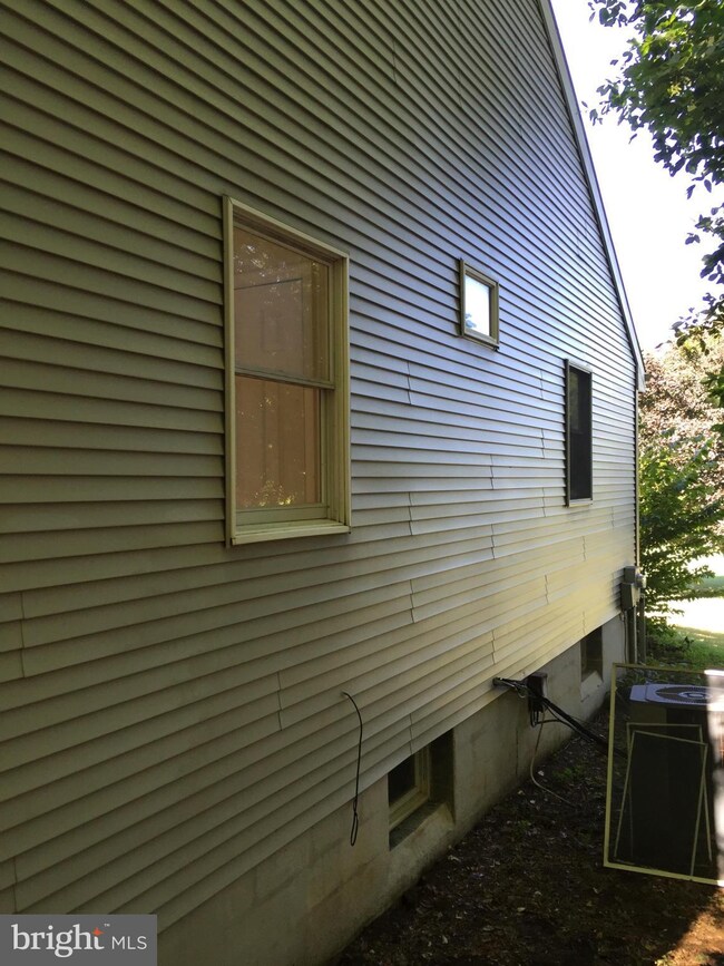 39 Valley Ct, Shepherdstown, WV 25443 - photo 3