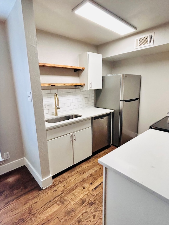 2211 S Vernon Ave unit 207, Dallas, TX 75224 - photo 3