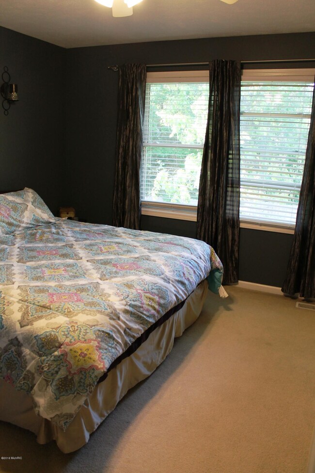 329 Meadow Ct, Wayland, MI 49348 - photo 6