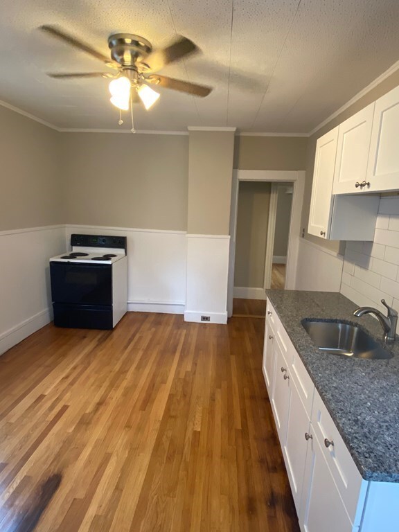 16 Hancock St unit 2, Somerville, MA 02144 - photo 4