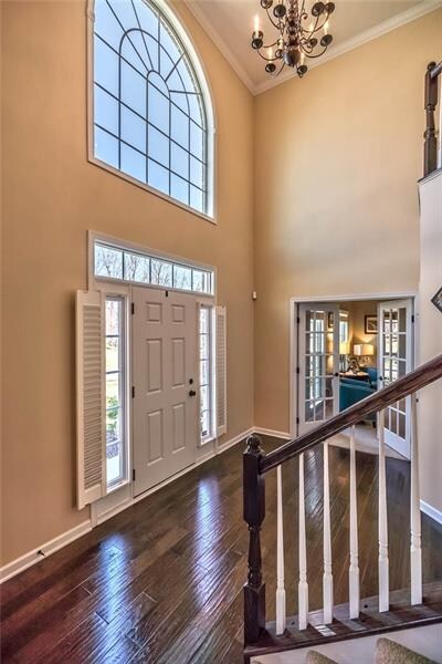 Elegant 2 Story Hardwood Entry Foyer with Balcony,