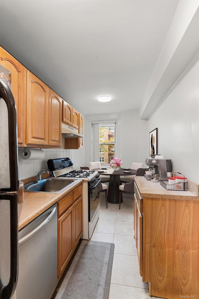 Sadore Lane Gardens unit 5Z, Yonkers, NY 10710 - photo 7