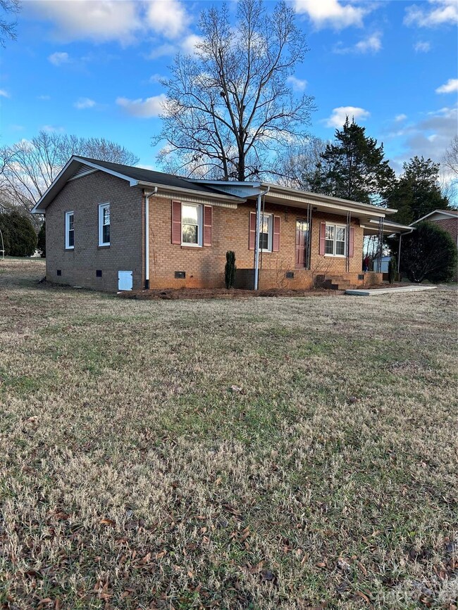 108 Hemingway Ln, Statesville, NC 28625 - photo 6