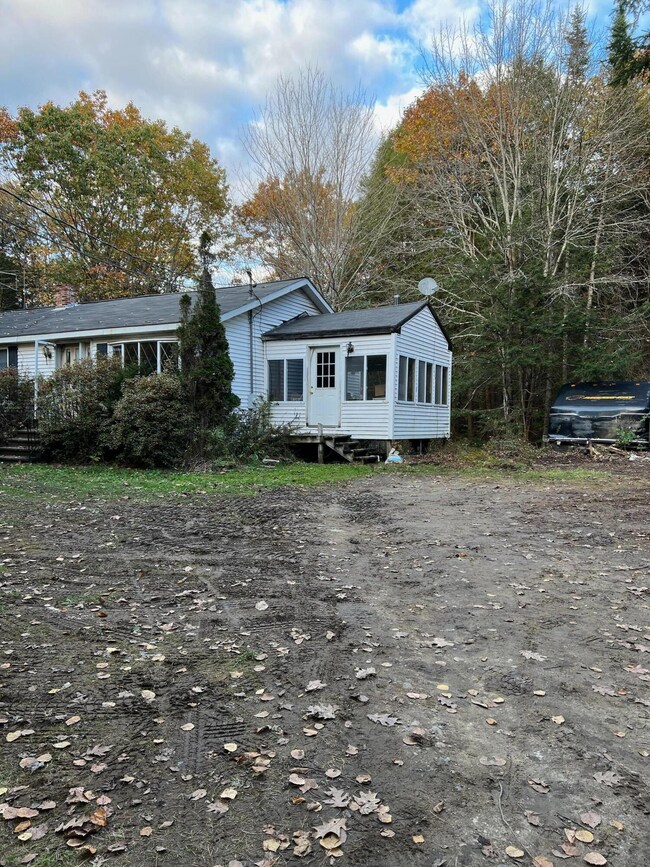 221 Peter Vier Rd, Durham, ME 04222 - photo 2