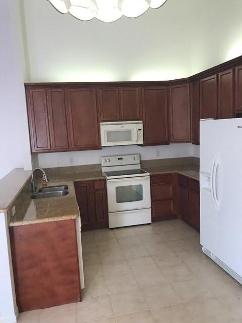 4385 Woodstock Dr unit C, West Palm Beach, FL 33409 - photo 4