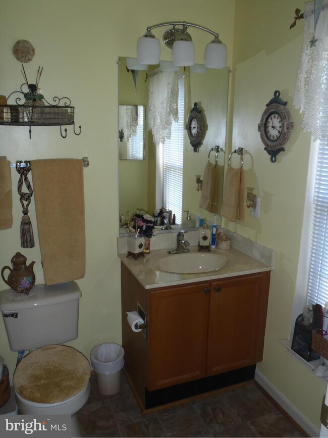 2502 Driftwood Ct unit 3D, Frederick, MD 21702 - photo 7
