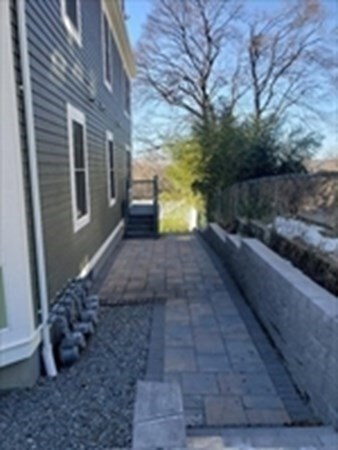 25 Bowdoin Ave unit 4, Dorchester, MA 02121 - photo 5