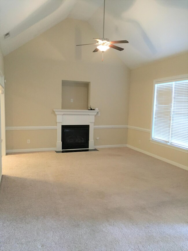 1308 Ashmoor Ln, Winterville, NC 28590 - photo 7