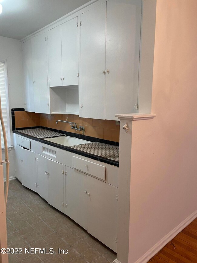 1529 Mcduff Ave S unit 3, Jacksonville, FL 32205 - photo 5