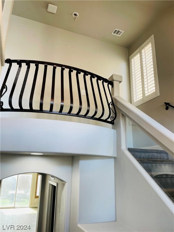 6127 Fielding Hills Rd, Las Vegas, NV 89118 - photo 6