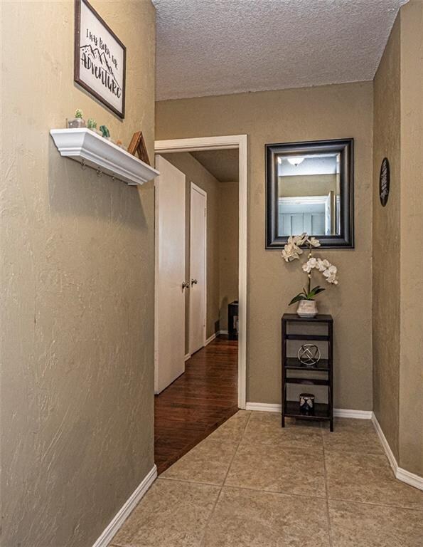 4112 NW 55th St, Oklahoma City, OK 73112 - photo 5