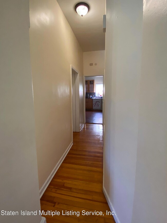 471 Broadway, Staten Island, NY 10310 - photo 5