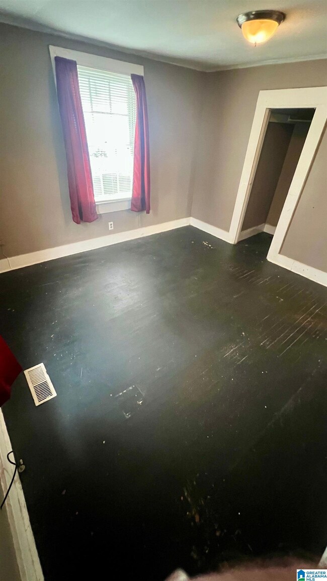 1509 20th Place SW, Birmingham, AL 35211 - photo 7