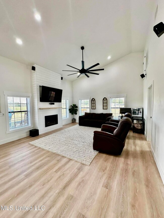 117 Archey Ln, Lucedale, MS 39452 - photo 5