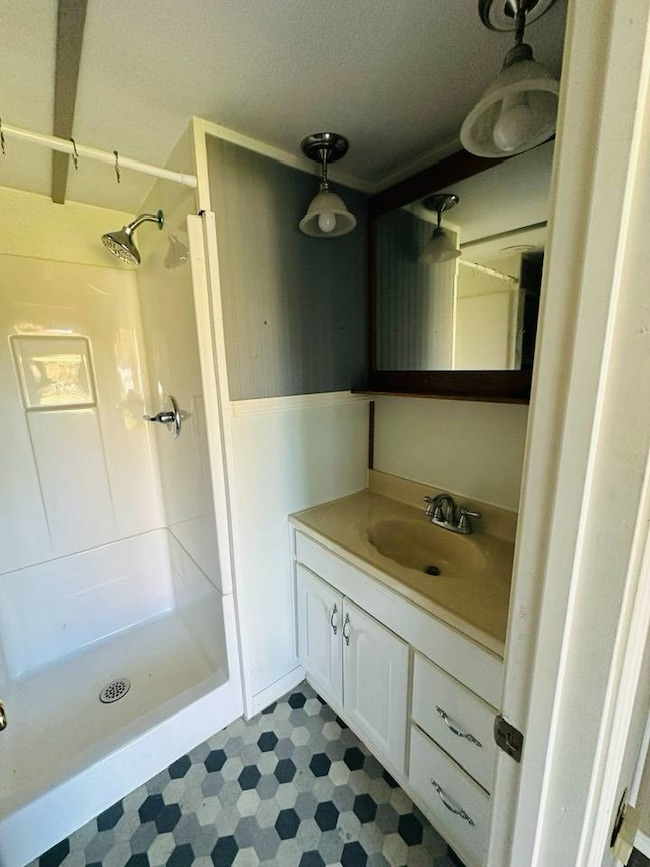 3183 New Frankfort Rd, Scottsburg, IN 47170 - photo 7