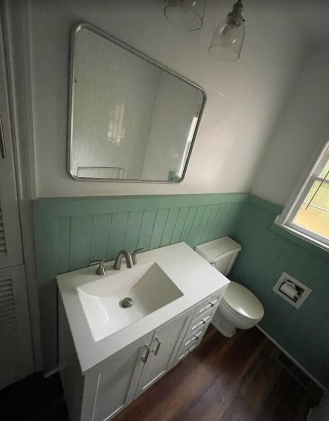 1901 Pineknoll Ln, Albany, GA 31707 - photo 7