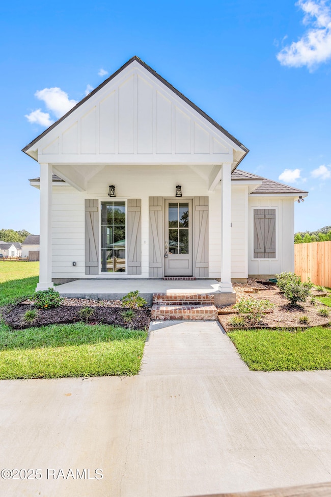 366WBroussardFront-8