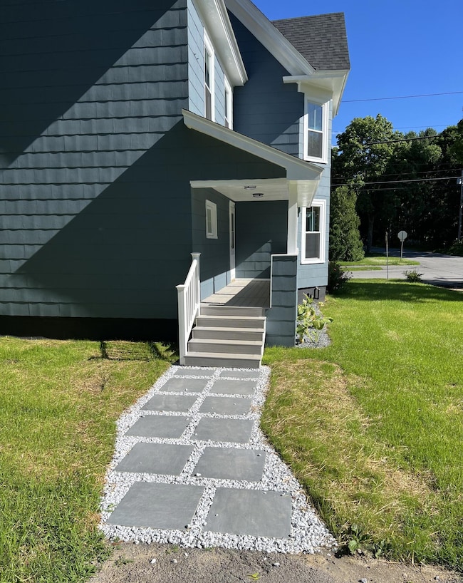 57 Linden St, Bangor, ME 04401 - photo 5