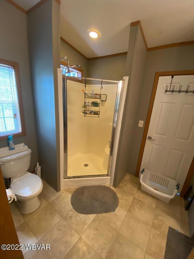 smith, grape st, en suite