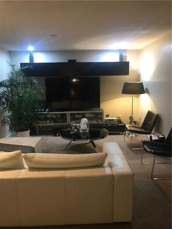 unlisted-address, Davie, FL 33325 - photo 3