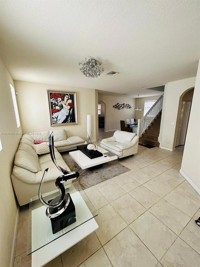 11223 NW 44th Terrace, Doral, FL 33178 - photo 3